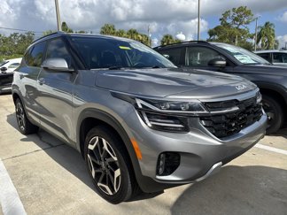 Used 2024 Kia Seltos SX w/ SX Sunroof Package image 1