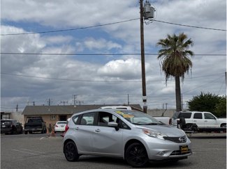 Used 2015 Nissan Versa Note SV image 1