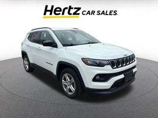 Used 2023 Jeep Compass Latitude image 1