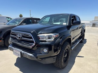Used 2017 Toyota Tacoma SR5 image 1