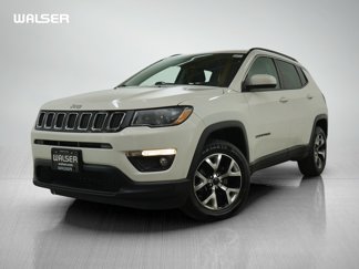 Used 2019 Jeep Compass Latitude w/ Cold Weather Group image 1
