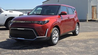 New 2025 Kia Soul LX image 1