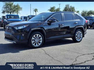 Used 2020 Toyota RAV4 Limited image 1