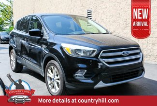 Used 2017 Ford Escape SE image 1