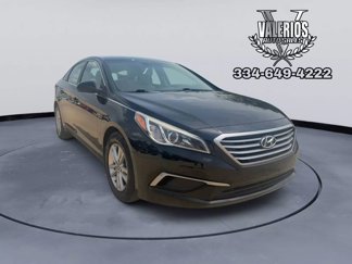 Used 2016 Hyundai Sonata SE image 1