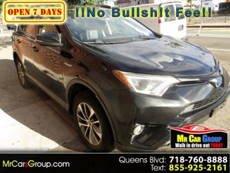 Used 2018 Toyota RAV4 XLE image 1