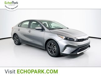 Used 2023 Kia Forte LXS image 1