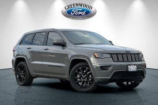 Used 2022 Jeep Grand Cherokee Laredo X image 1