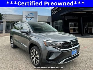 Certified 2024 Volkswagen Taos SE image 1