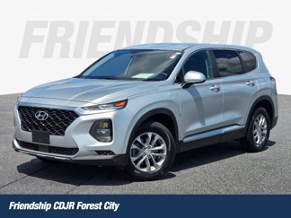 Used 2019 Hyundai Santa Fe SE image 1