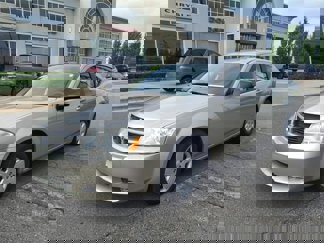 Used 2009 Dodge Avenger SE image 1