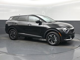 Used 2023 Kia Sportage LX image 1