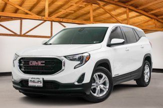 Used 2020 GMC Terrain SLE image 1