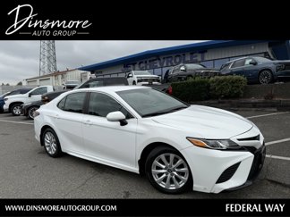 Used 2018 Toyota Camry image 1