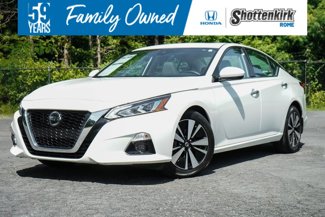 Used 2022 Nissan Altima 2.5 SL image 1