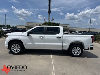 Used 2023 Chevrolet Silverado 1500 Custom image 1