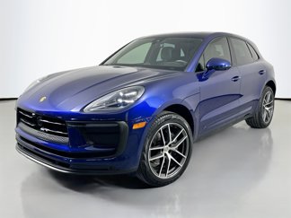Certified 2024 Porsche Macan w/ Premium Plus Package image 1