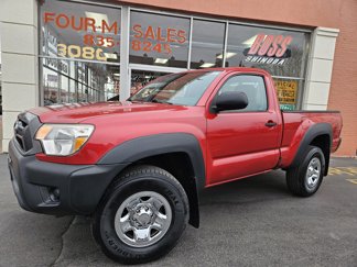 Used 2014 Toyota Tacoma 4x4 Regular Cab image 1