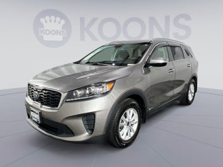 Used 2019 Kia Sorento LX w/ LX Convenience Package image 1
