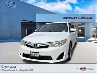 Used 2012 Toyota Camry LE image 1