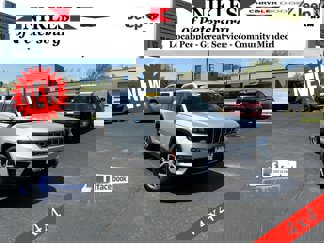 New 2025 Jeep Grand Cherokee Limited w/ Luxury Tech Group II image 1