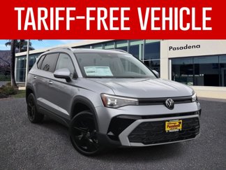 New 2025 Volkswagen Taos SE image 1