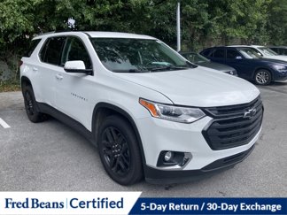 Used 2018 Chevrolet Traverse LT w/ LPO, Black Accent Package image 1