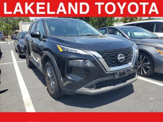 Used 2023 Nissan Rogue S image 1