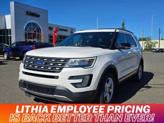 Used 2017 Ford Explorer XLT image 1