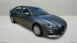 Used 2020 Nissan Altima 2.5 S image 1