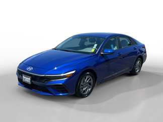 Certified 2024 Hyundai Elantra SEL image 1