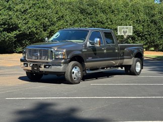 Used 2007 Ford F350 Lariat image 1