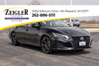 Used 2023 Nissan Altima 2.5 SR image 1