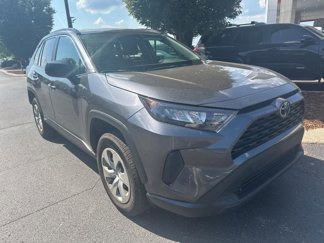 Used 2021 Toyota RAV4 LE image 1