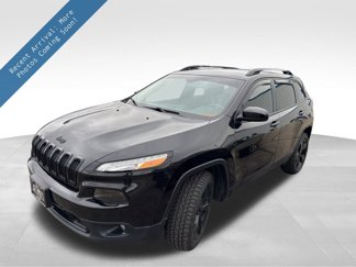 Used 2016 Jeep Cherokee Latitude w/ Cold Weather Group image 1