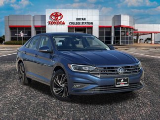 Used 2019 Volkswagen Jetta SEL Premium image 1