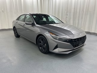 Used 2021 Hyundai Elantra SEL w/ Convenience Package image 1