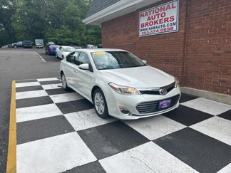 Used 2013 Toyota Avalon XLE image 1