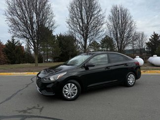 Used 2018 Hyundai Accent SE image 1