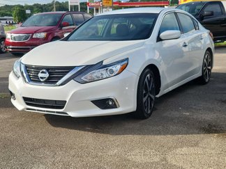 Used 2018 Nissan Altima 2.5 SR image 1