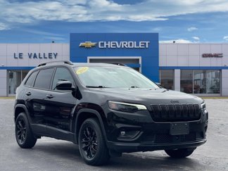 Used 2023 Jeep Cherokee Altitude Lux image 1