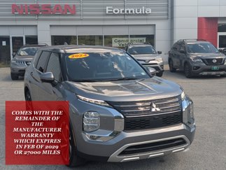 Used 2024 Mitsubishi Outlander AWD image 1