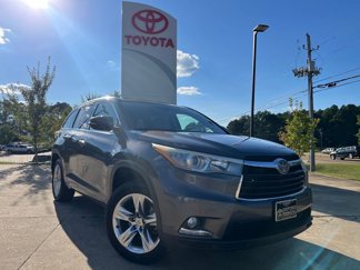 Used 2015 Toyota Highlander Limited 360° Tour