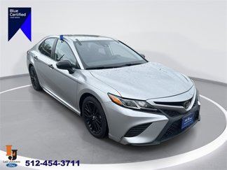 Used 2020 Toyota Camry SE image 1
