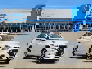 Used 2020 Nissan Altima 2.5 S image 1