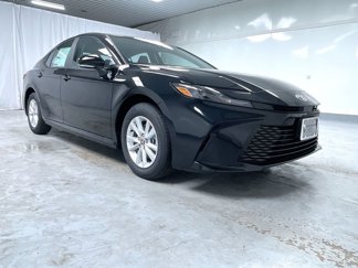 New 2025 Toyota Camry LE image 1