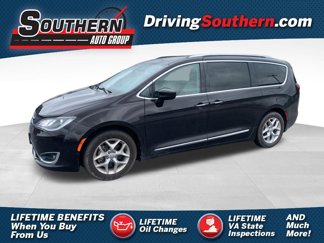 Used 2019 Chrysler Pacifica Touring-L Plus w/ Advanced Safetytec Group image 1