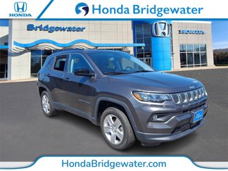 Used 2022 Jeep Compass Latitude w/ Convenience Group image 1