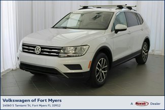 Used 2018 Volkswagen Tiguan SE w/ Panoramic Sunroof Package image 1