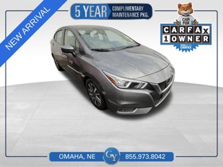 Used 2021 Nissan Versa SV image 1